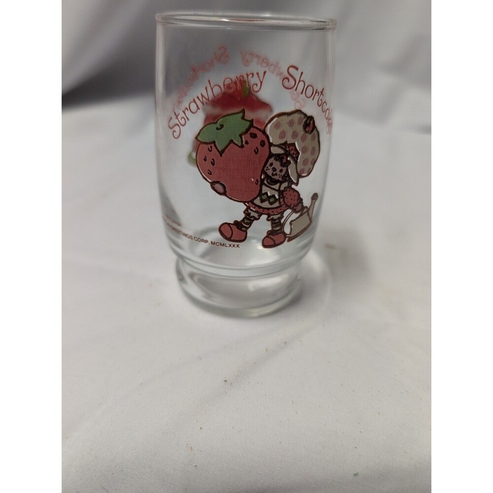 Vintage STRAWBERRY SHORTCAKE  8oz Drinking Glass by American Greetings 1980